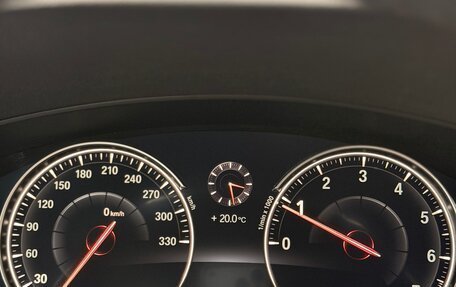 BMW 5 серия, 2019 год, 2 700 000 рублей, 15 фотография
