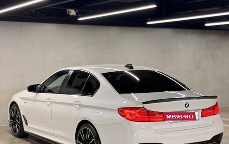 BMW 5 серия, 2019 год, 2 700 000 рублей, 4 фотография