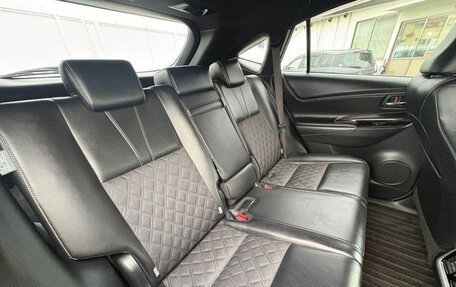 Toyota Harrier, 2018 год, 2 450 000 рублей, 19 фотография