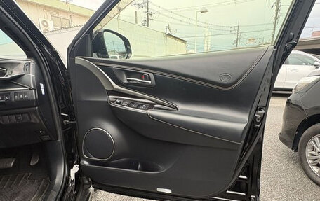 Toyota Harrier, 2018 год, 2 450 000 рублей, 18 фотография