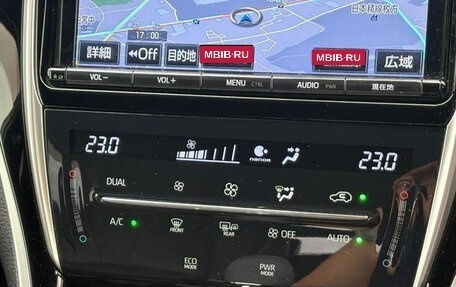 Toyota Harrier, 2018 год, 2 450 000 рублей, 12 фотография