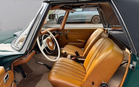 Mercedes-Benz SL-Класс, 1967 год, 11 850 000 рублей, 11 фотография