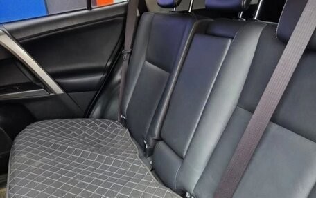 Toyota RAV4, 2016 год, 2 600 000 рублей, 4 фотография