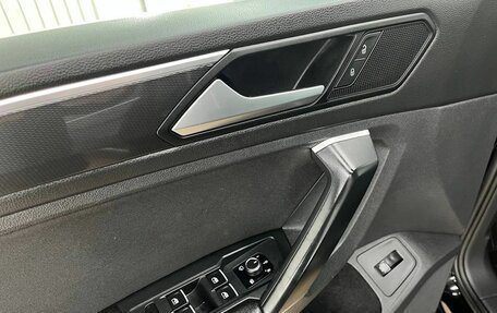 Volkswagen Tiguan II, 2018 год, 2 750 000 рублей, 16 фотография