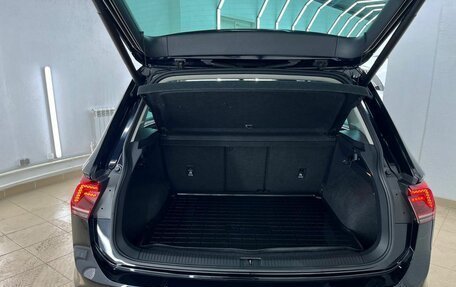 Volkswagen Tiguan II, 2018 год, 2 750 000 рублей, 17 фотография
