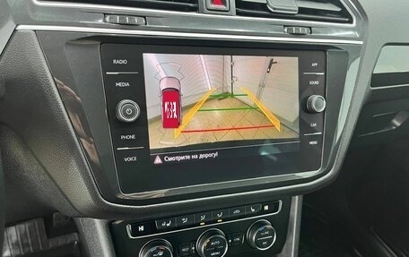 Volkswagen Tiguan II, 2018 год, 2 750 000 рублей, 20 фотография