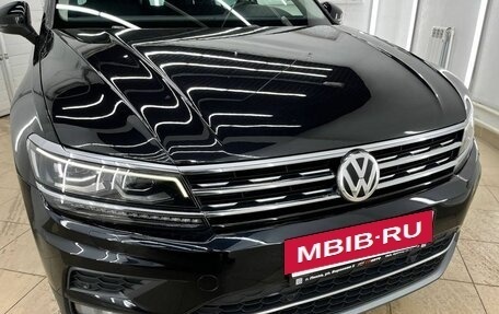 Volkswagen Tiguan II, 2018 год, 2 750 000 рублей, 21 фотография
