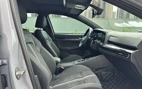 Volkswagen Golf VIII, 2023 год, 1 590 000 рублей, 16 фотография