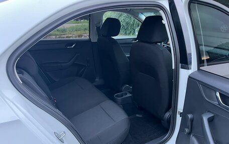 Skoda Rapid I, 2017 год, 899 999 рублей, 13 фотография