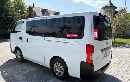 Nissan NV350 Caravan I, 2017 год, 2 450 000 рублей, 5 фотография
