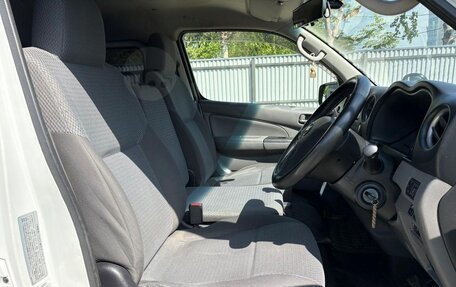 Nissan NV350 Caravan I, 2017 год, 2 450 000 рублей, 21 фотография