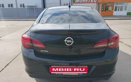 Opel Astra J, 2013 год, 895 000 рублей, 6 фотография