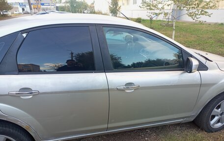 Ford Focus II рестайлинг, 2010 год, 300 000 рублей, 1 фотография