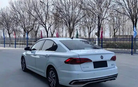 Volkswagen Bora, 2022 год, 1 247 000 рублей, 4 фотография