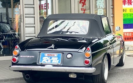 Nissan Fairlady Z IV, 1969 год, 5 000 000 рублей, 16 фотография
