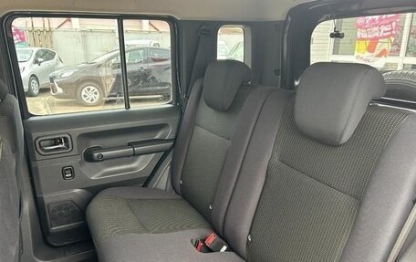 Suzuki Jimny, 2025 год, 2 300 000 рублей, 18 фотография