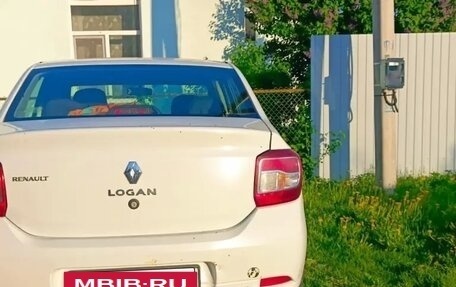 Renault Logan II, 2014 год, 320 000 рублей, 14 фотография