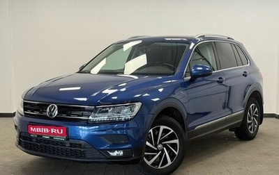 Volkswagen Tiguan II, 2018 год, 2 799 000 рублей, 1 фотография