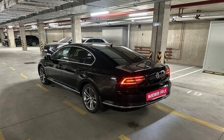 Volkswagen Passat B8 рестайлинг, 2018 год, 1 990 000 рублей, 25 фотография