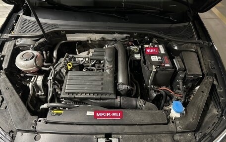 Volkswagen Passat B8 рестайлинг, 2018 год, 1 990 000 рублей, 22 фотография