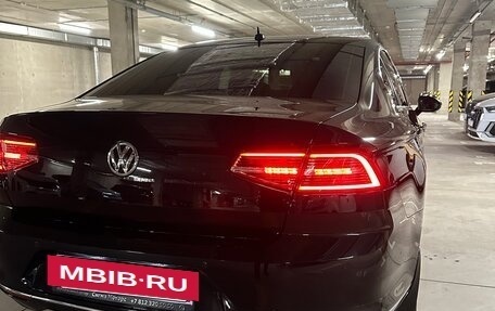 Volkswagen Passat B8 рестайлинг, 2018 год, 1 990 000 рублей, 24 фотография