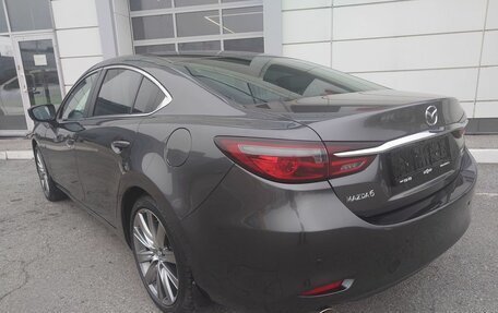 Mazda 6, 2022 год, 3 000 000 рублей, 4 фотография