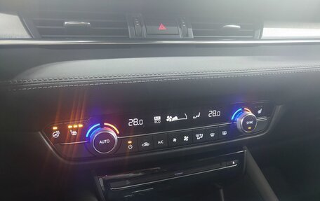 Mazda 6, 2022 год, 3 000 000 рублей, 17 фотография