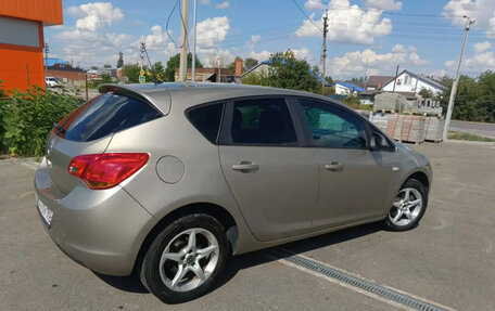 Opel Astra J, 2011 год, 570 000 рублей, 4 фотография