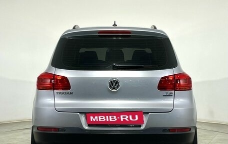 Volkswagen Tiguan I, 2011 год, 1 000 000 рублей, 3 фотография