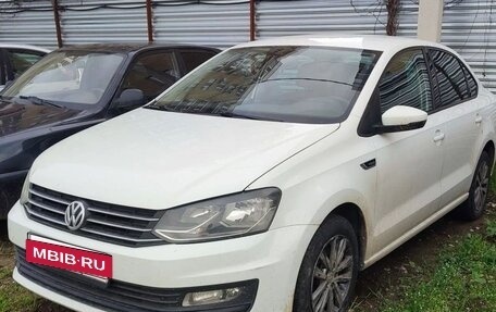Volkswagen Polo VI (EU Market), 2019 год, 680 000 рублей, 3 фотография