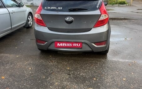 Hyundai Solaris II рестайлинг, 2012 год, 550 000 рублей, 8 фотография