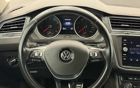 Volkswagen Tiguan II, 2018 год, 2 799 000 рублей, 9 фотография