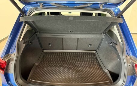 Volkswagen Tiguan II, 2018 год, 2 799 000 рублей, 23 фотография