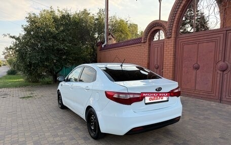 KIA Rio III рестайлинг, 2014 год, 635 000 рублей, 3 фотография