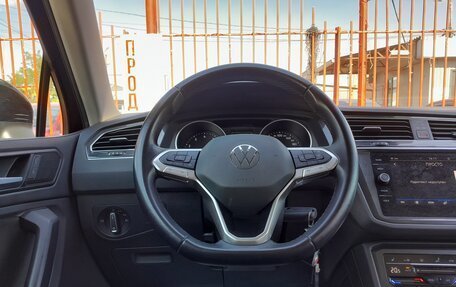 Volkswagen Tiguan II, 2021 год, 2 758 000 рублей, 24 фотография