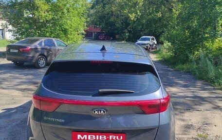 KIA Sportage IV рестайлинг, 2018 год, 1 900 000 рублей, 11 фотография