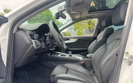 Audi A4, 2022 год, 2 817 000 рублей, 6 фотография