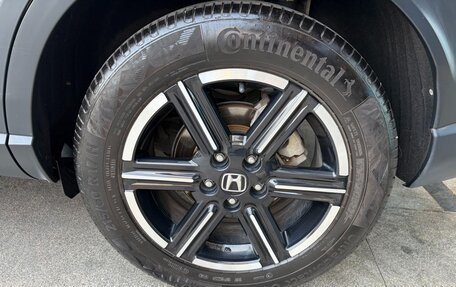 Honda Vezel, 2023 год, 1 800 000 рублей, 13 фотография