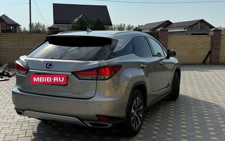 Lexus RX IV рестайлинг, 2019 год, 5 500 000 рублей, 4 фотография