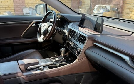 Lexus RX IV рестайлинг, 2019 год, 5 500 000 рублей, 21 фотография
