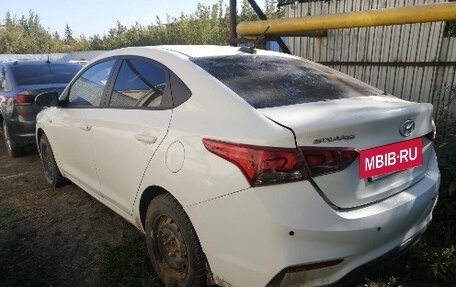 Hyundai Solaris II рестайлинг, 2018 год, 620 000 рублей, 2 фотография
