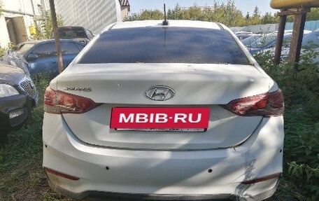 Hyundai Solaris II рестайлинг, 2018 год, 620 000 рублей, 3 фотография