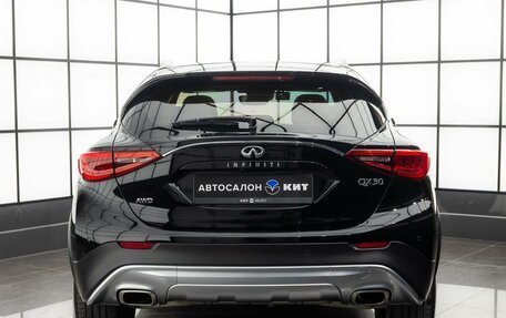 Infiniti QX30, 2018 год, 2 490 000 рублей, 3 фотография
