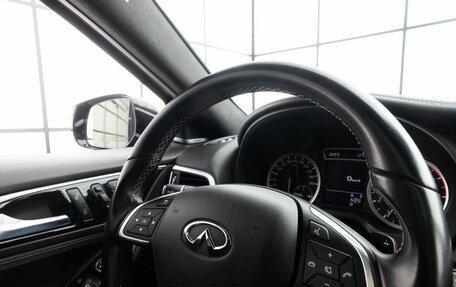Infiniti QX30, 2018 год, 2 490 000 рублей, 14 фотография