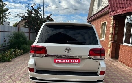 Toyota Land Cruiser 200, 2019 год, 8 500 000 рублей, 4 фотография