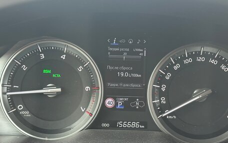Toyota Land Cruiser 200, 2019 год, 8 500 000 рублей, 16 фотография