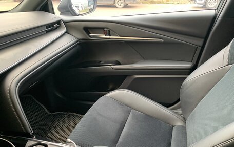 Toyota Camry, 2024 год, 3 950 000 рублей, 3 фотография