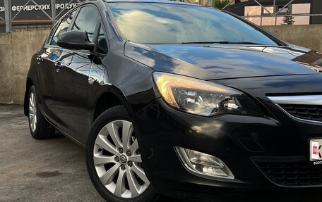 Opel Astra J, 2011 год, 730 000 рублей, 6 фотография