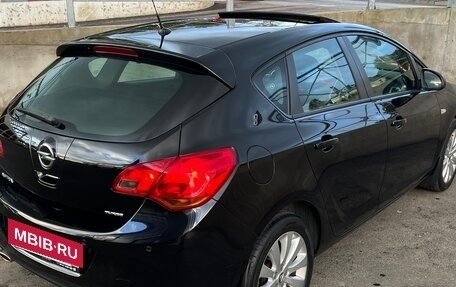 Opel Astra J, 2011 год, 730 000 рублей, 8 фотография