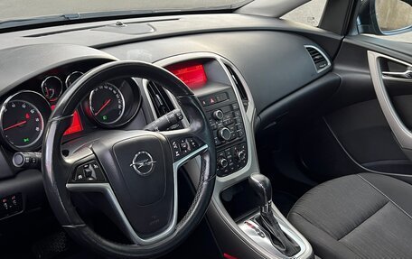 Opel Astra J, 2011 год, 730 000 рублей, 15 фотография